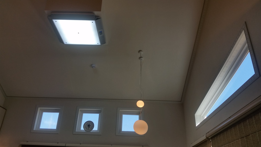 1948697120_LFgVYBOi_e2b286ff1edd069b71f3e6702d5cbee5c81cee83.jpg 이미지크게보기