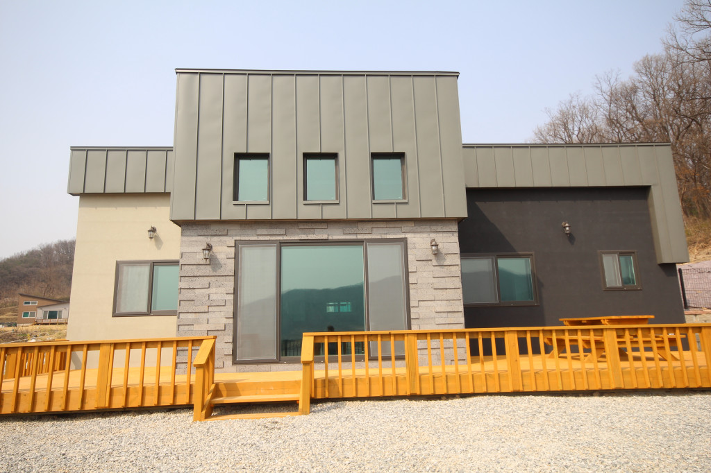 1948697120_izZMV3nx_51da3553c0deb13cd938c2cbbf6d6e67235bb57e.jpg 이미지크게보기