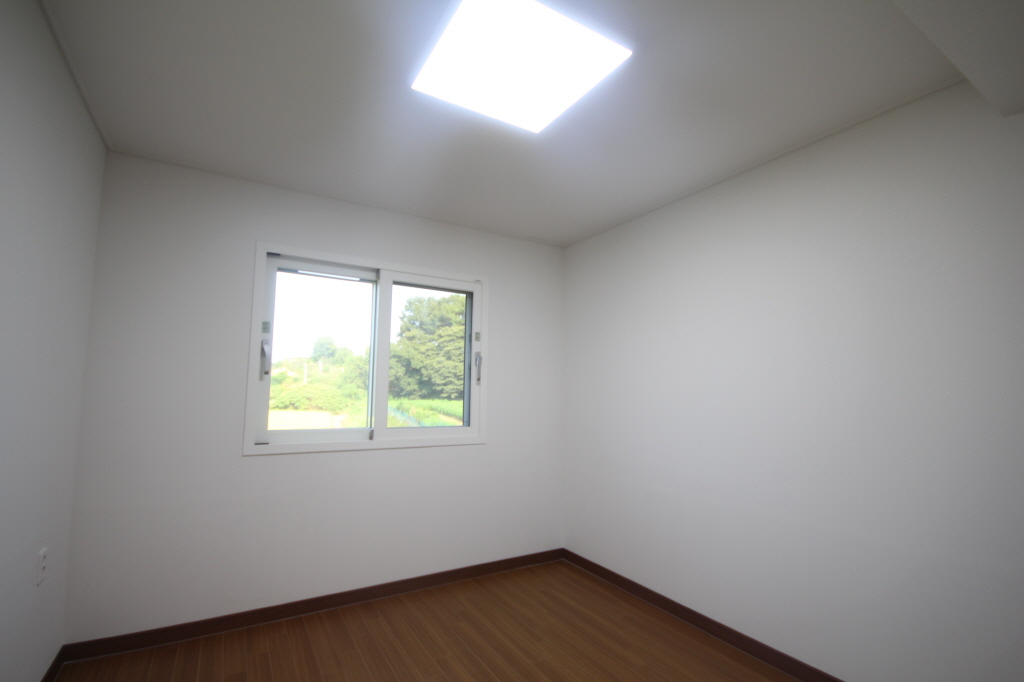/user/n/niddesign/editor/2410/4020e7377b634cd4d26f5ff3879b7fbb_1730189053_0155.JPG 이미지크게보기