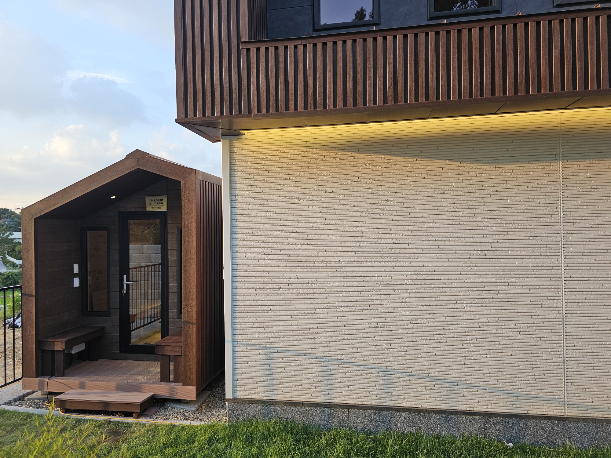 /user/n/niddesign/editor/2509/40ec85d307c50b1b482c85959b4d3c4e_1757122767_8451.jpg 이미지크게보기