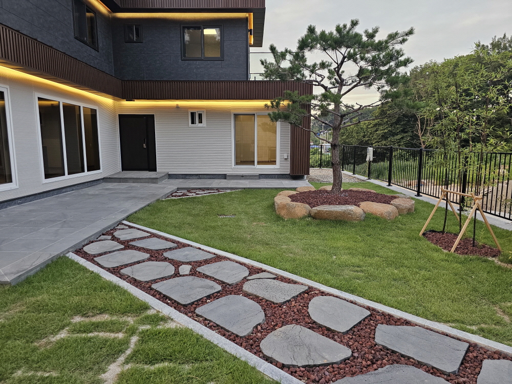 /user/n/niddesign/editor/2509/40ec85d307c50b1b482c85959b4d3c4e_1757122950_0639.jpg 이미지크게보기