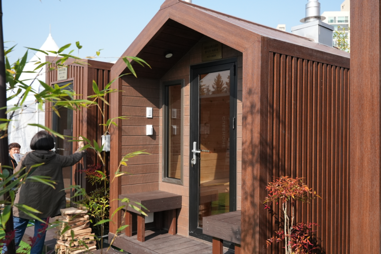 /user/n/niddesign/editor/2512/e3e65bab26dd6f160f41cb2a67295820_1765196932_5113.png 이미지크게보기