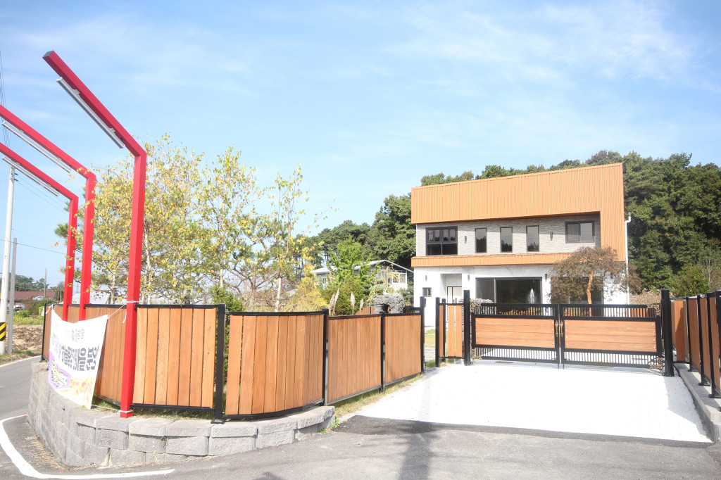 /user/n/niddesign/editor/2601/7122c7e449b17e48bd18b4ae5ab4cb56_1769520774_5625.jpg 이미지크게보기