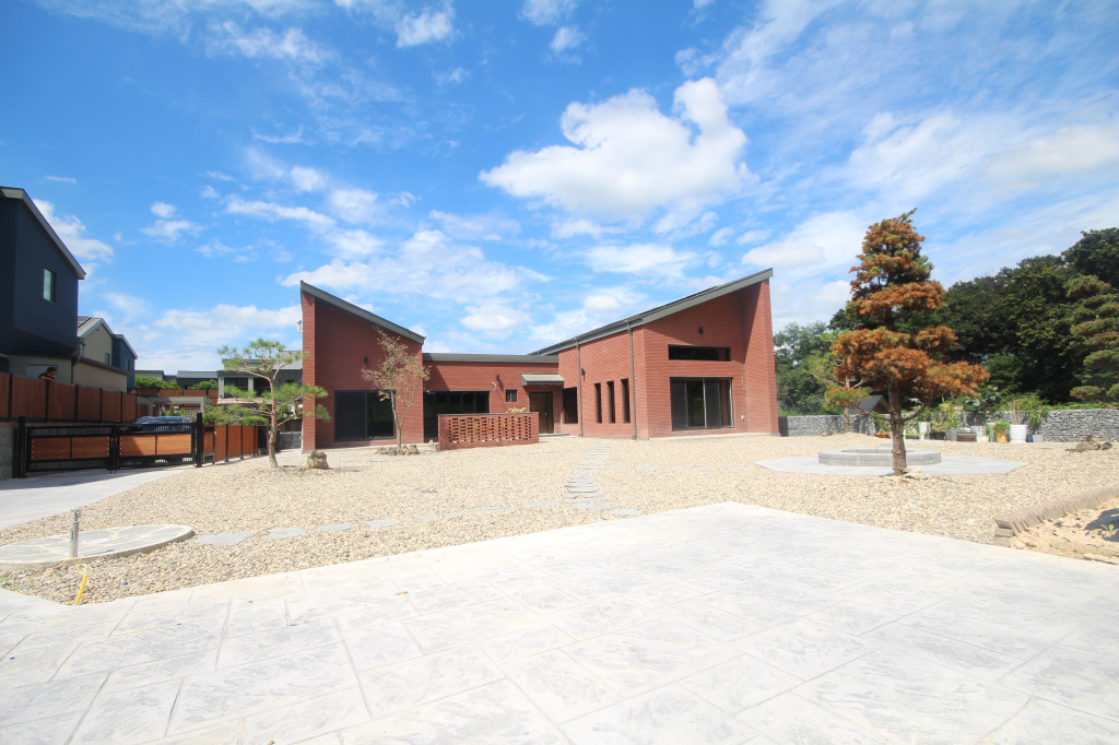 /user/n/niddesign/editor/2601/7122c7e449b17e48bd18b4ae5ab4cb56_1769524647_1261.jpg 이미지크게보기