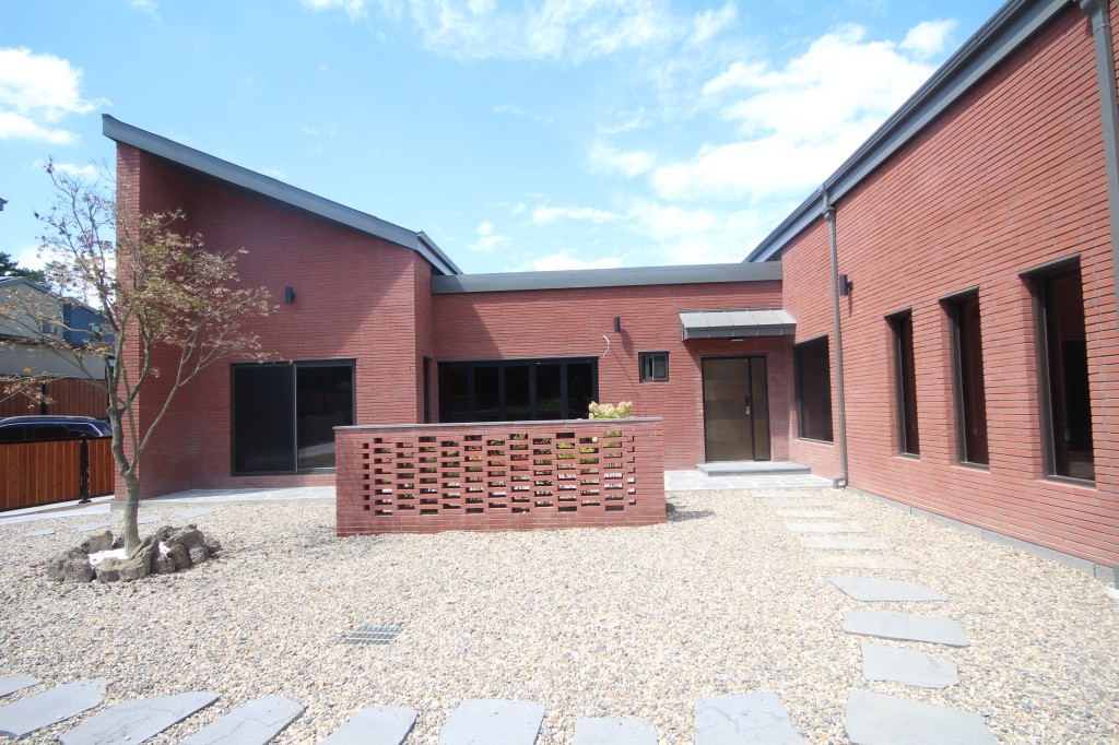 /user/n/niddesign/editor/2601/7122c7e449b17e48bd18b4ae5ab4cb56_1769524647_8033.jpg 이미지크게보기