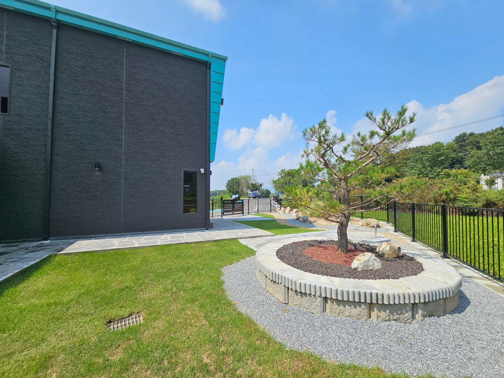 /user/n/niddesign/editor/2601/7122c7e449b17e48bd18b4ae5ab4cb56_1769526045_1919.jpg 이미지크게보기