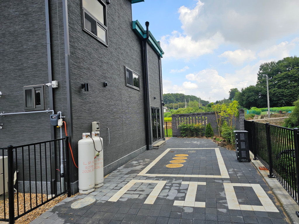 /user/n/niddesign/editor/2601/7122c7e449b17e48bd18b4ae5ab4cb56_1769526089_9776.jpg 이미지크게보기