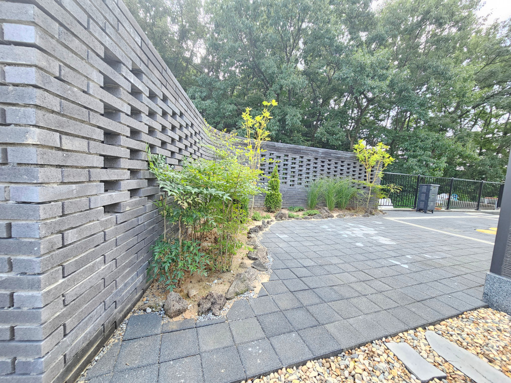 /user/n/niddesign/editor/2601/7122c7e449b17e48bd18b4ae5ab4cb56_1769526090_3381.jpg 이미지크게보기